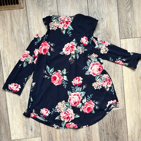 IZ Byer XS Shirt Cut-Out Shoulder Floral Shirt - Picture 5 of 5